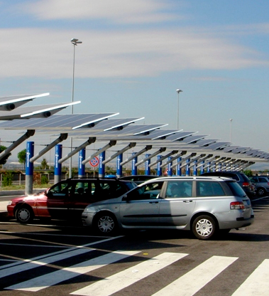 Solar Tree, Tracking Solar Tree, solar charging canopies, Turn-key Photovoltaic Shade System, Solar Tree arrays, The Hospital parking lot shade that pays by generating electricity, Solar Powered Parking Lot Shade That Paid,  Shade Solar Powered shade, Parking Lot shade Solar Powered. How to Get Paid by your shade, shade solar powered system, Power shade system uses solar energy to produce electricity in desert climates